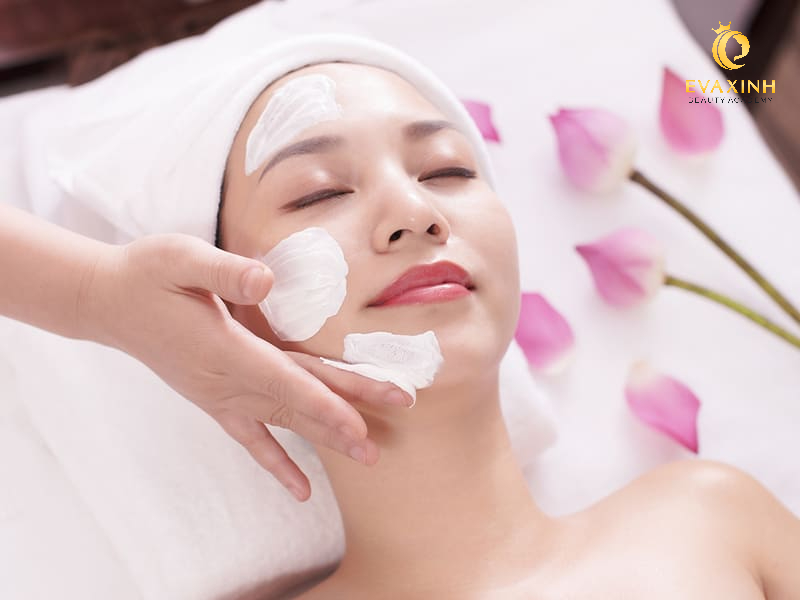 Liệu trình chăm sóc da mặt tại spa