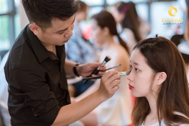 make up Hàn Quốc tone cam