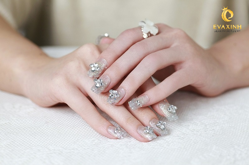 mẫu nails cô dâu