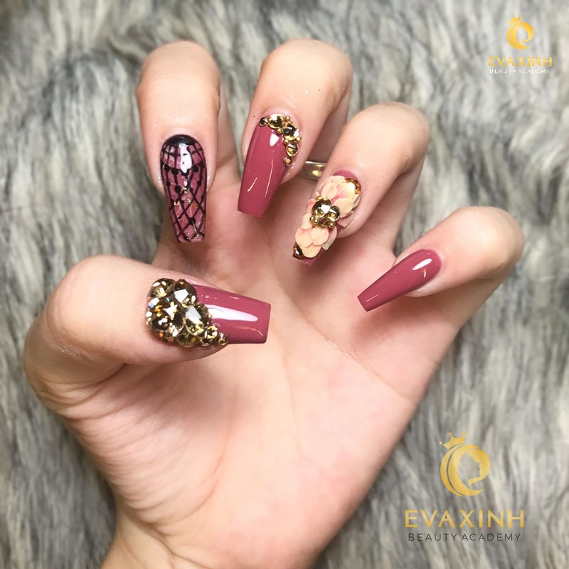 mở tiệm nail cần bao nhiêu vốn