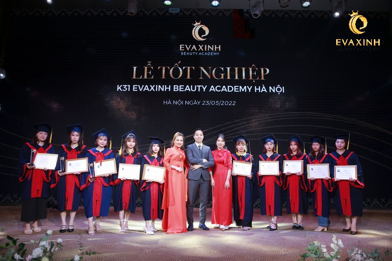 Khóa học makeup chuyên nghiệp tại Eva Xinh Hải Phòng
