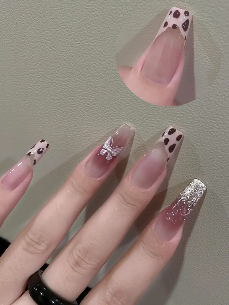 Học nail ở hải phòng Các bộ nail được làm tỉ mĩ từ các chi tiết nhỏ
