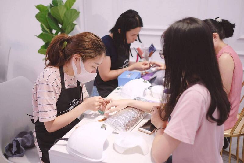 Nail Tokyo kỹ thuật làm móng hiện đại