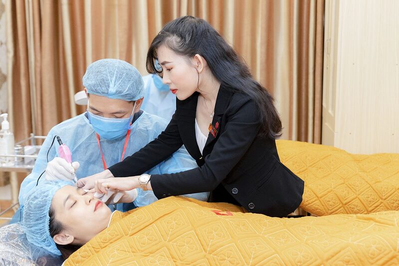 trung tam tham my dong a