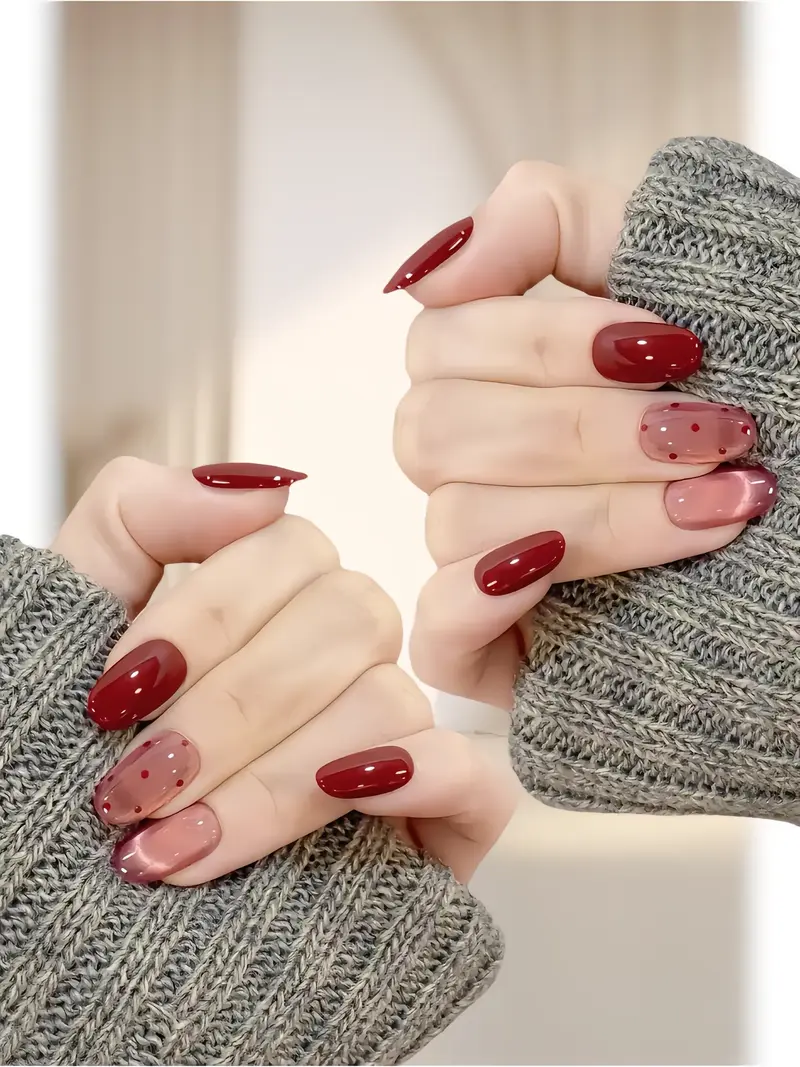 Học nail cơ bản gồm các bạn học sinh, sinh viên hoặc các bạn có định hướng làm nghề nail