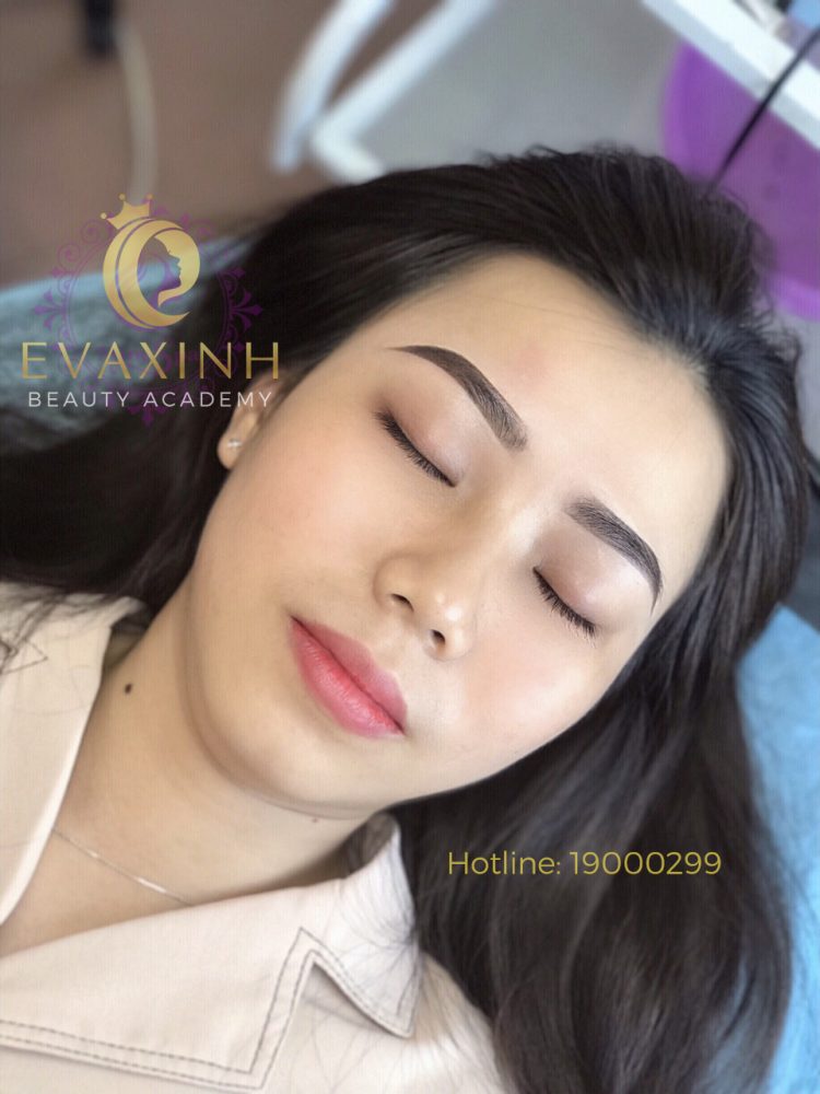 Phun môi Collagen - Công nghệ làm đẹp môi hàng đầu Việt Nam